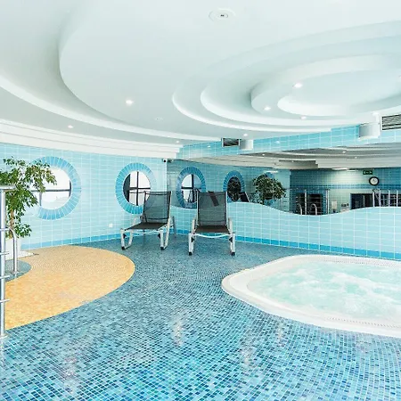 Qubus Hotel