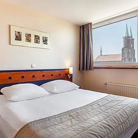 Qubus Hotel