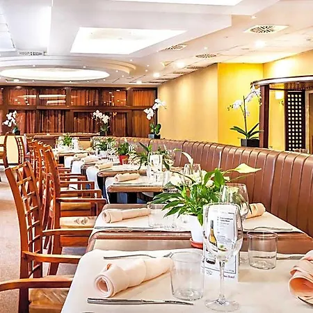 Hotel Qubus Legnica