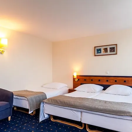 Hotel Qubus 4*
